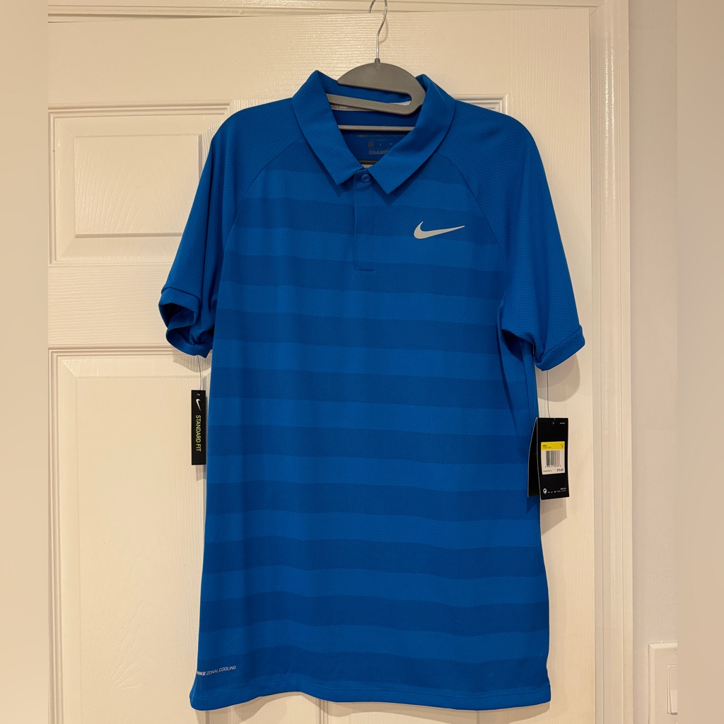 Brand New  Nike Golf Cooling Shirt Standard Fit